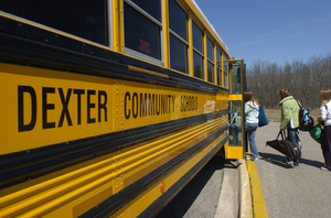Dexter school bus drivers and monitors create new union