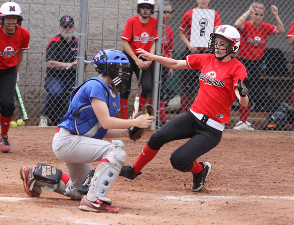 milan-softball-aatourney.jpg