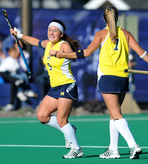 umfieldhockey.jpg