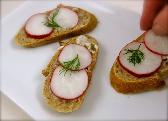 lampman-radish-crostini.JPG