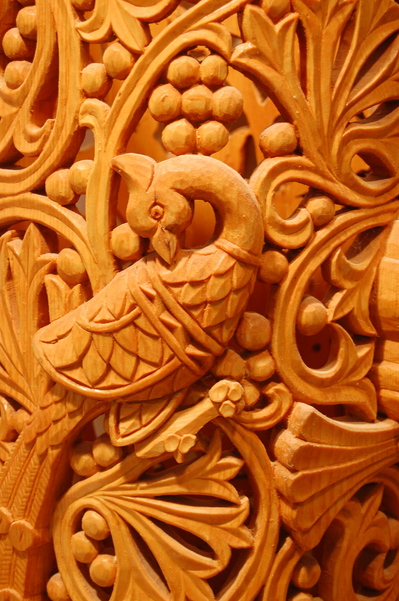 051911_woodcarver3.JPG