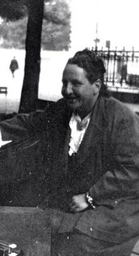 Thumbnail image for 0923 Gertrude Stein in Parish in 1926.jpg