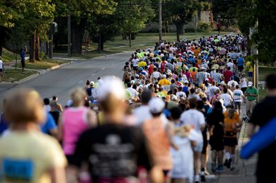 AnnArborMarathon_Group.JPG