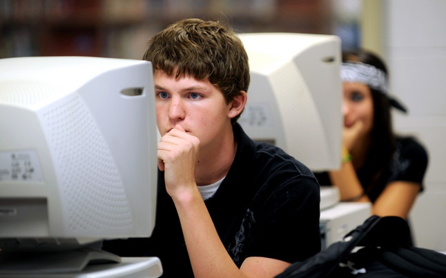 students-on-computers-2.JPG