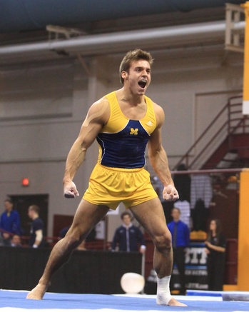 sam-mikulak-michigan-flex.jpg