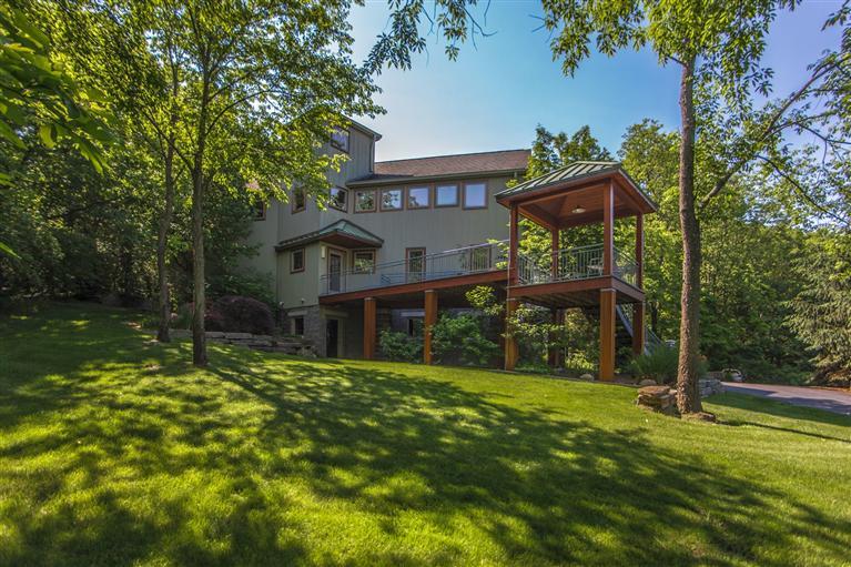 8600 Fox Hill Dexter