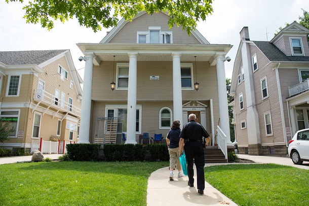 University Of Michigan And Ann Arbor Officials Canvass Student ...